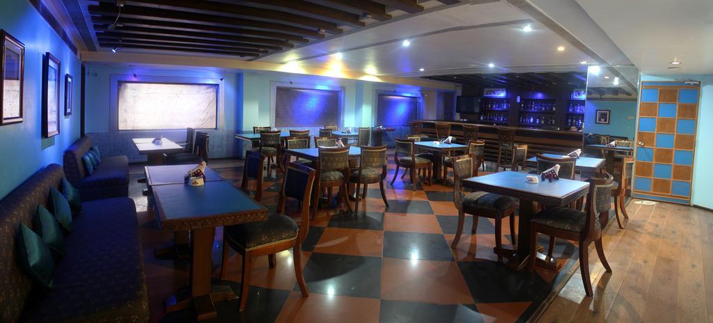 Hotel Grand International Rāipur エクステリア 写真